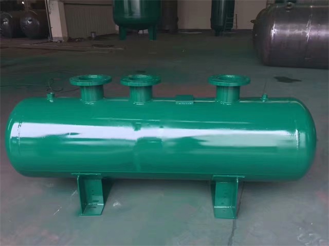 雅江雅江雅江蒸汽分气缸1.jpeg